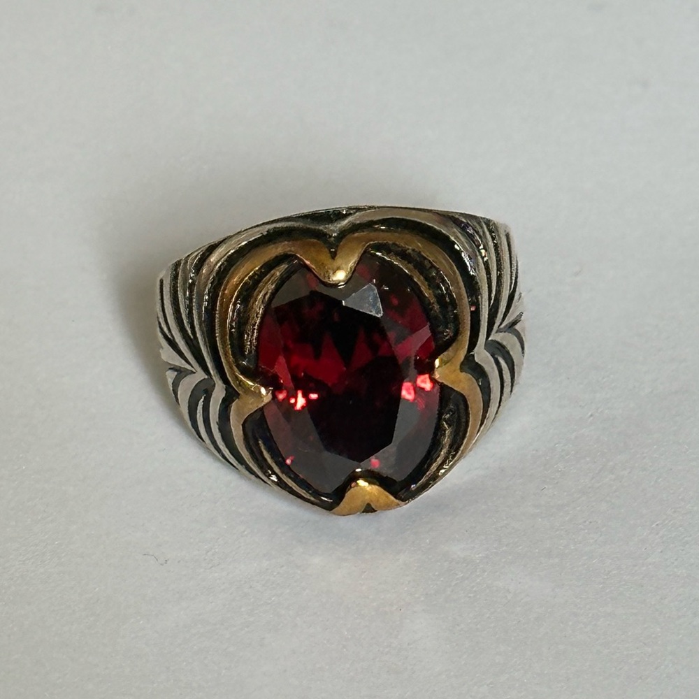 925 Silver stunning red ring size 9.25 unisex - Picture 3 of 7